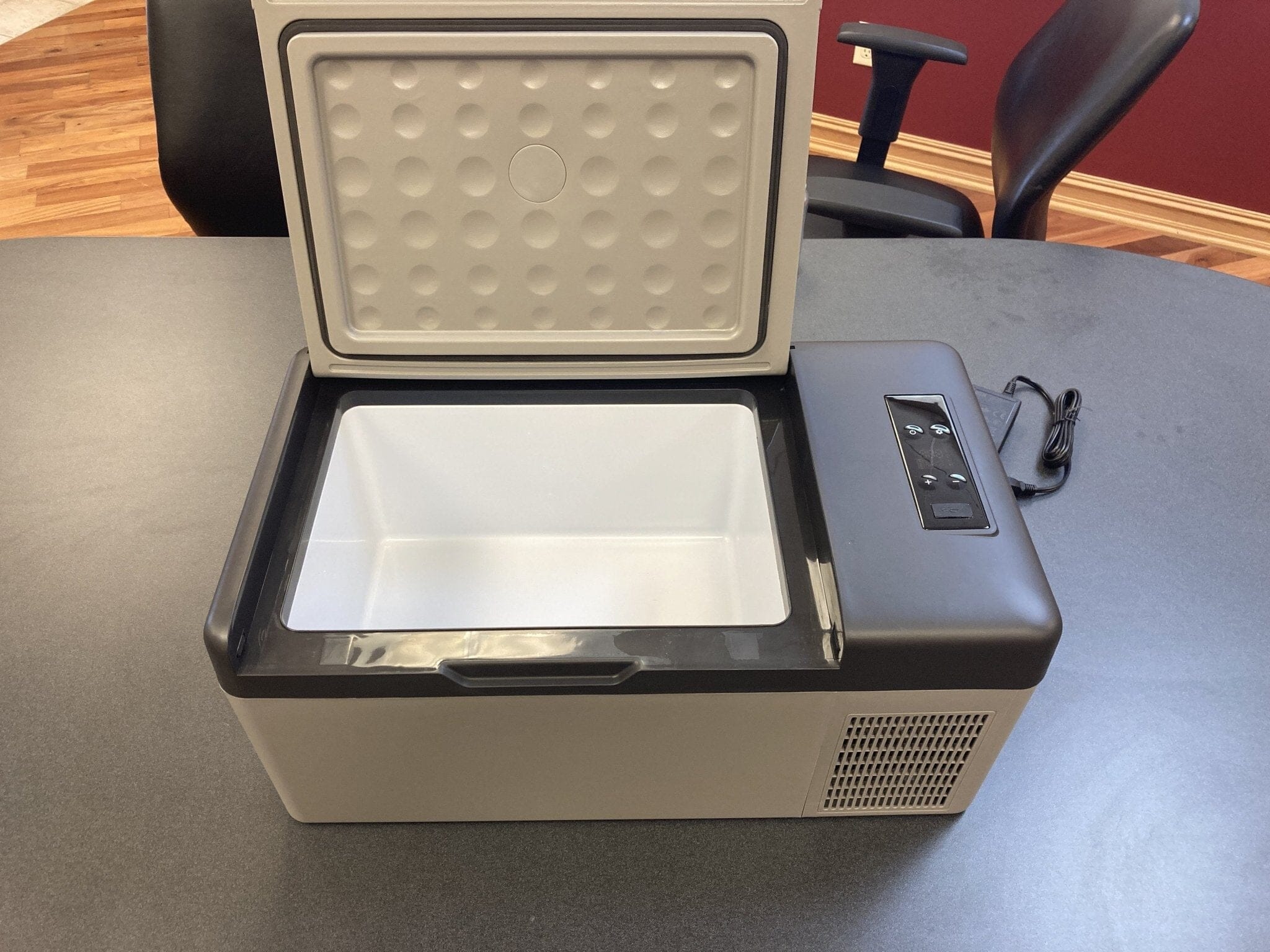 Portable Fridge - Canine P4